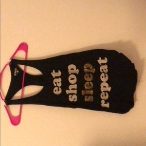 super cute tank top, lose and comfy